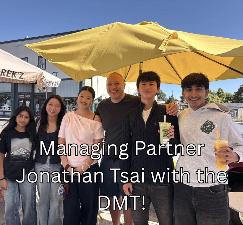 Jonathan Tsai, Managing Partner of Skillet'z Cafe and Tea-Rek'z, with the MSJ DECA Diamond Marketing Team